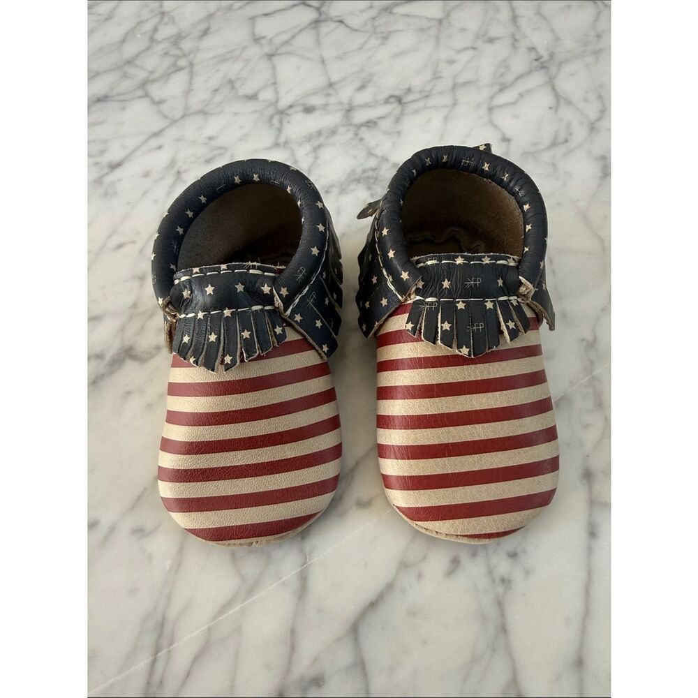 Freshly Picked Born in the USA Sz 5 Moccasins